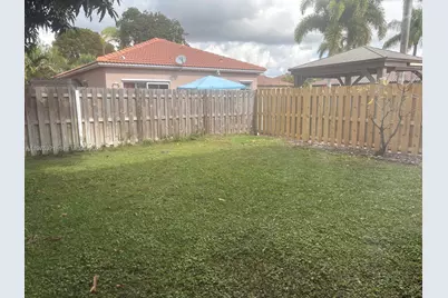 19249 NW 13th St #1, Pembroke Pines, FL 33029 - Photo 47