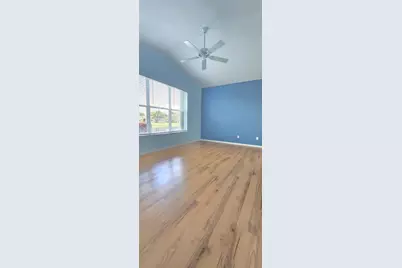8214 Bellafiore Way, Boynton Beach, FL 33472 - Photo 23