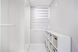 10000 NW 80th Ct, Hialeah Gardens, FL 33016 - Photo 3