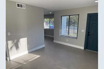 3275 SW 27th St #3275, Miami, FL 33133 - Photo 9