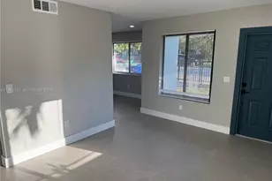 3275 SW 27th St, Miami, FL 33133 - Photo 9