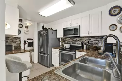 215 SW 42nd Ave #704, Miami, FL 33134 - Photo 15