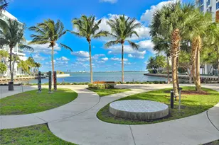 460 NE 28th St, Miami, FL 33137 - Photo 7