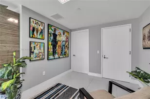 460 NE 28th St, Miami, FL 33137 - Photo 11