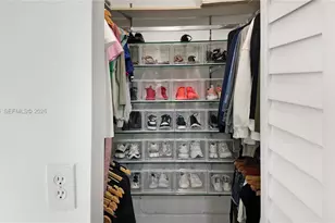 6353 NW 190th Terrace, Hialeah, FL 33015 - Photo 21