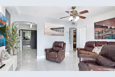 1461 E 7th Ct, Hialeah, FL 33010 - Photo 3