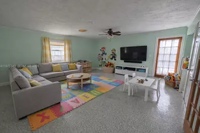 8075 SE Palm St #1, Hobe Sound, FL 33455 - Photo 3