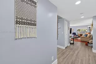 12750 SW 4th Ct, Pembroke Pines, FL 33027 - Photo 3