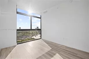 101 Diplomat Pkwy, Hallandale Beach, FL 33009 - Photo 19