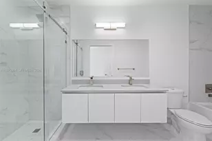 101 Diplomat Pkwy, Hallandale Beach, FL 33009 - Photo 25