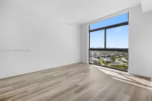 101 Diplomat Pkwy, Hallandale Beach, FL 33009 - Photo 19