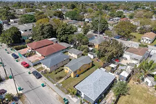 1733 NW 66th St, Miami, FL 33147 - Photo 13