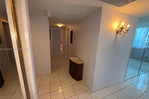3180 S Ocean Dr, Hallandale Beach, FL 33009 - Photo 39