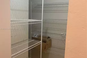 942 NE 42nd Pl, Homestead, FL 33033 - Photo 9