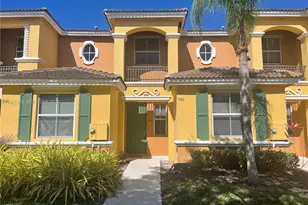 942 NE 42nd Pl, Homestead, FL 33033 - Photo 1