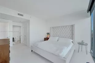 601 NE 36th St, Miami, FL 33137 - Photo 7