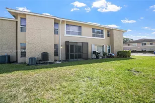 879 Twin Lakes Dr, Coral Springs, FL 33071 - Photo 23