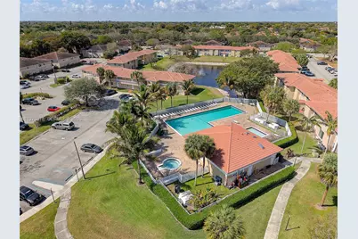 879 Twin Lakes Dr #1-B, Coral Springs, FL 33071 - Photo 31