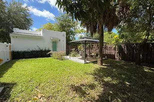 247 NW 58th St, Miami, FL 33127 - Photo 17