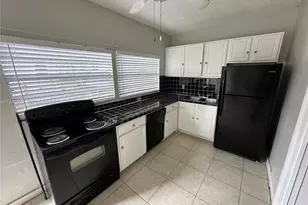 2443 Cleveland St, Hollywood, FL 33020 - Photo 1