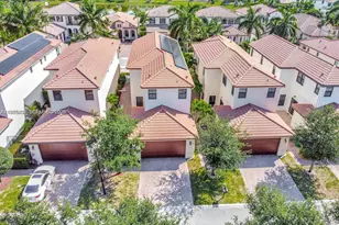 8354 NW 39th Ct, Cooper City, FL 33024 - Photo 7