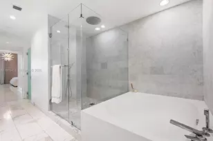 10203 Collins Ave, Bal Harbour, FL 33154 - Photo 27