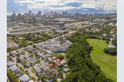 2518 NE 206th Ter, Miami, FL 33180 - Photo 3