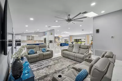 8551 NW 53rd Ct, Coral Springs, FL 33067 - Photo 5