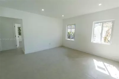 905 Tangier St, Coral Gables, FL 33134 - Photo 11