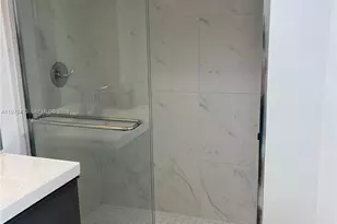 1351 NE Miami Gardens Dr, Miami, FL 33179 - Photo 19