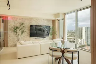 1040 Biscayne Blvd, Miami, FL 33132 - Photo 5