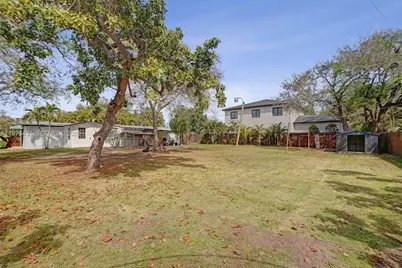 11809 NE 1st Ave, Miami, FL 33161 - Photo 35