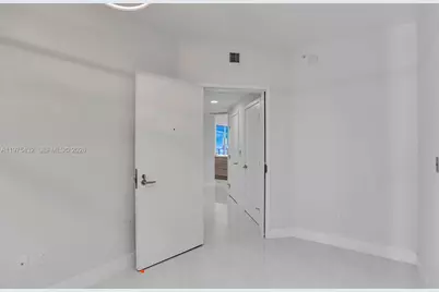 16385 SE Biscayne Blvd #1815, North Miami Beach, FL 33160 - Photo 11