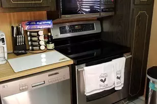 8301 Sands Point Blvd, Tamarac, FL 33321 - Photo 5