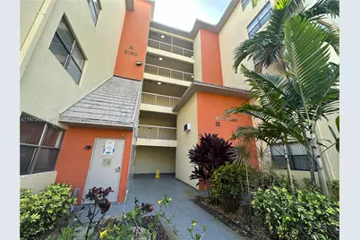 8160 Geneva Ct #404, Doral, FL 33166 - Photo 1