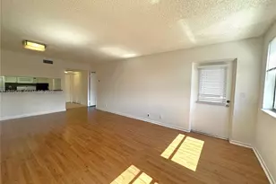 8160 Geneva Ct, Doral, FL 33166 - Photo 5