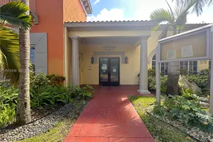 8160 Geneva Ct, Doral, FL 33166 - Photo 13