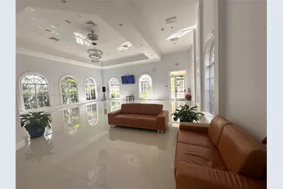 8160 Geneva Ct #404, Doral, FL 33166 - Photo 15