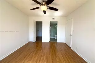 8160 Geneva Ct, Doral, FL 33166 - Photo 11