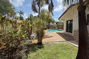 4021 NE 17th Terrace, Oakland Park, FL 33334 - Photo 15