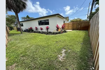 4021 NE 17th Ter, Oakland Park, FL 33334 - Photo 13