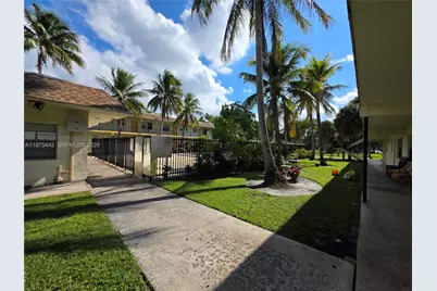 4160 NW 21st St #124D, Lauderhill, FL 33313 - Photo 15