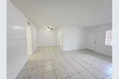 4160 NW 21st St #124D, Lauderhill, FL 33313 - Photo 3