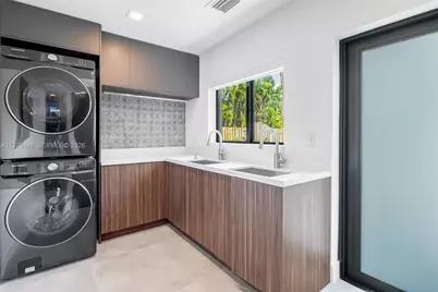 13306 SW 58th Ct, Pinecrest, FL 33156 - Photo 7