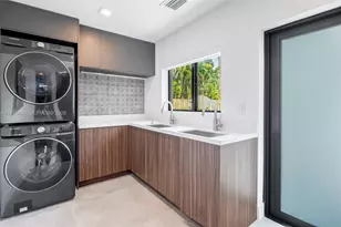 13306 SW 58th Ct, Pinecrest, FL 33156 - Photo 7