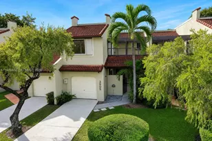 3905 Adra Ave, Doral, FL 33178 - Photo 23