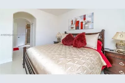 16588 SW 44 Street, Kendall, FL 33185 - Photo 13