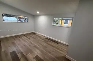 1835 NE 153rd St, North Miami Beach, FL 33162 - Photo 5