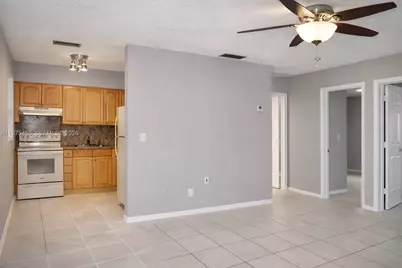 3841 NE 3rd Ave #2, Oakland Park, FL 33334 - Photo 3