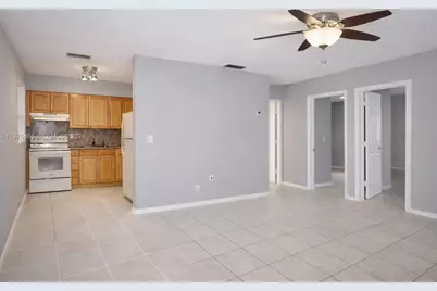 3841 NE 3rd Ave #2, Oakland Park, FL 33334 - Photo 1